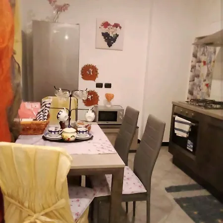Casa Nel Cuore Di * 제노바